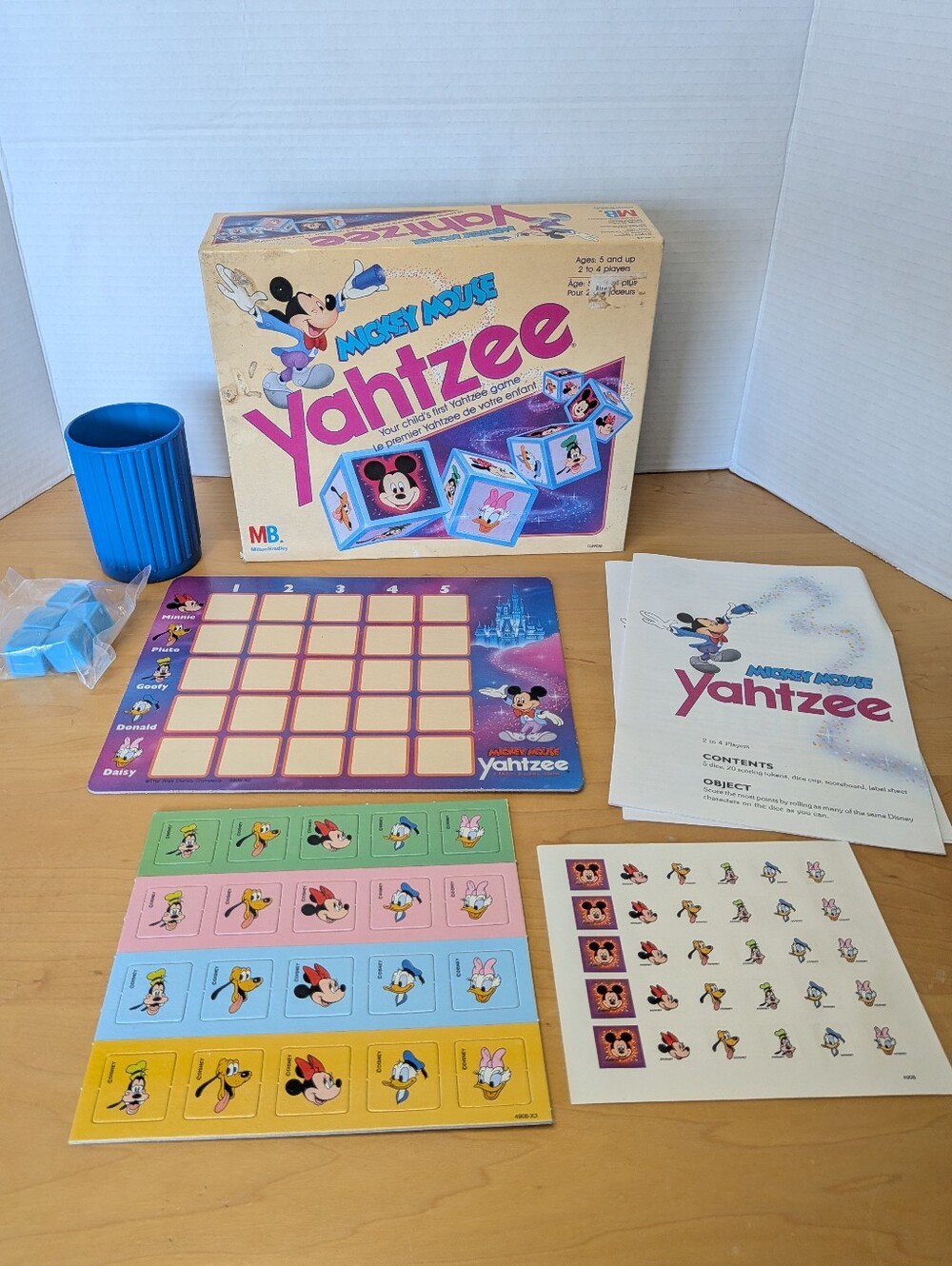 VINTAGE 80s DISNEY MICKEY MOUSE YAHTZEE GAME MILTON BRADLEY 100% COMPLETE KIDS